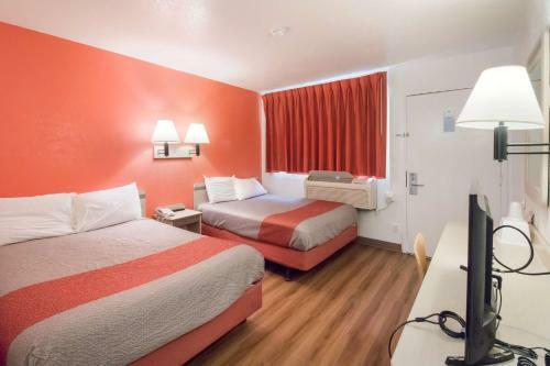 Motel 6 Moses Lake
