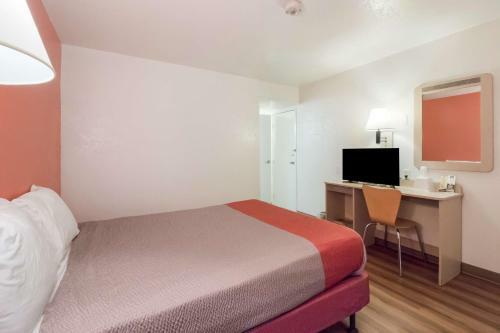 Motel 6 Moses Lake