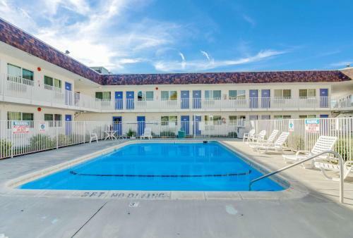Motel 6 Moses Lake