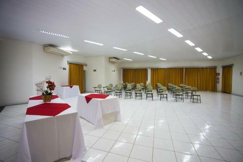 Centerminas Palace Hotel