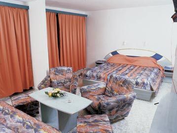 Hotel Helios Park (.)