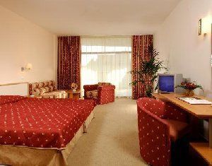 Hotel Helios Park (.)