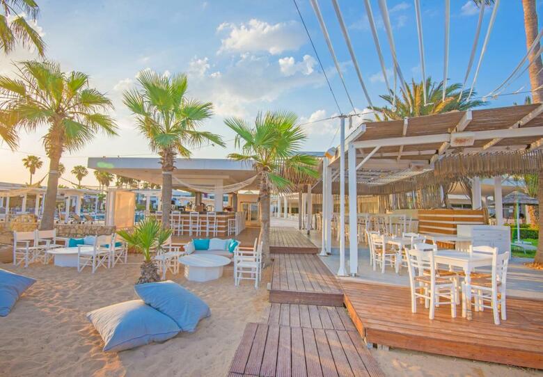 Hotel Dome Beach Resort