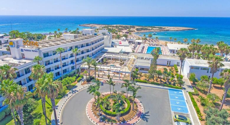 Hotel Dome Beach Resort