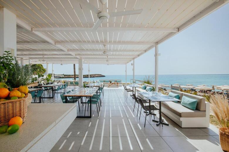 Hotel Nissi Beach