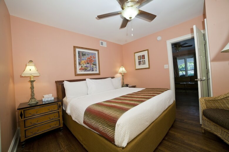 Hotel Desoto Beach Gardens