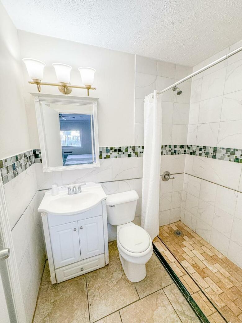 Hotel Atlantis Inn - Tybee Island