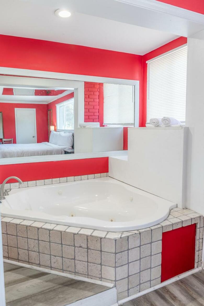 Hotel Atlantis Inn - Tybee Island