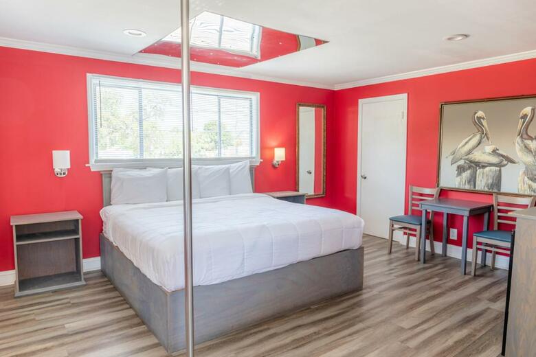 Hotel Atlantis Inn - Tybee Island