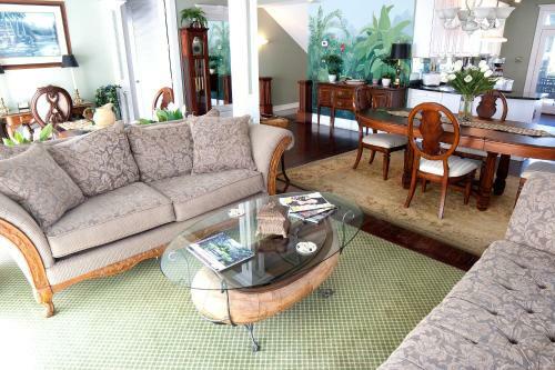 Hostal Desoto Beach Terrace