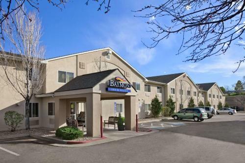 Hotel Baymont Inn & Suites