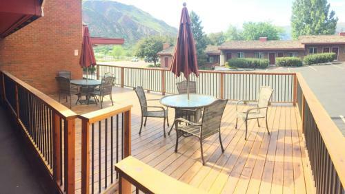 Motel Frontier Lodge