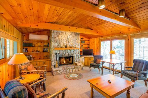 Hotel Ludlow's Island Resort