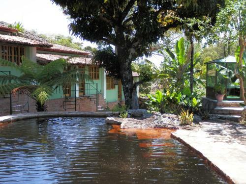 Hostal Pousada Pedras De Igatu