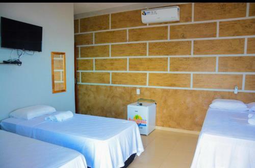 Hostal Pousada E Restaurante Altas Horas Beach