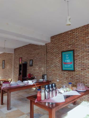Hostal Pousada E Restaurante Altas Horas Beach