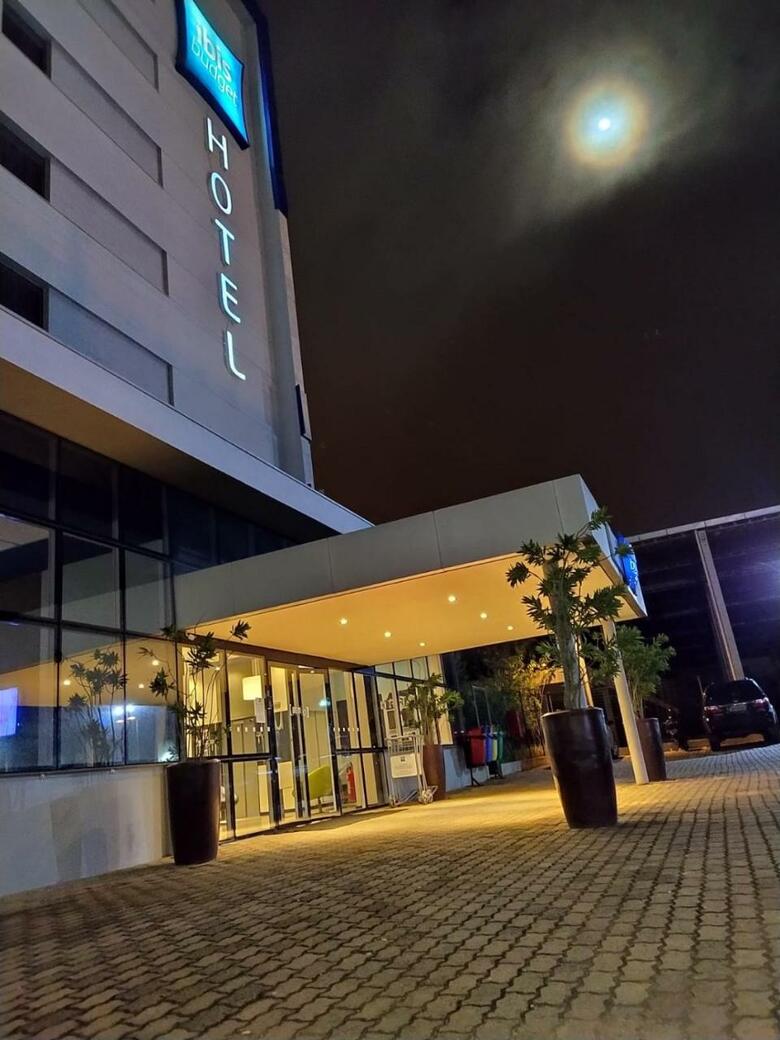 Hotel Ibis Budget Manhua�u