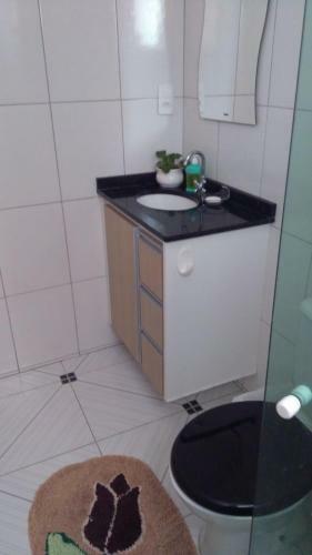 Apartamento Quarto Privativo Em Caiob�, Pr�ximo � Praia Brava