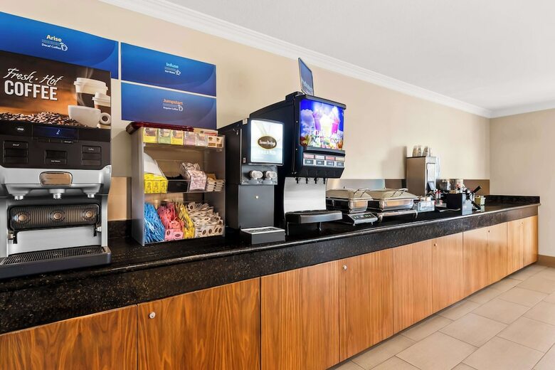 Best Western Date Tree Hotel