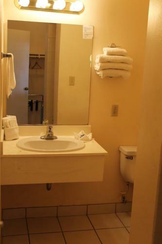 Indio Holiday Motel