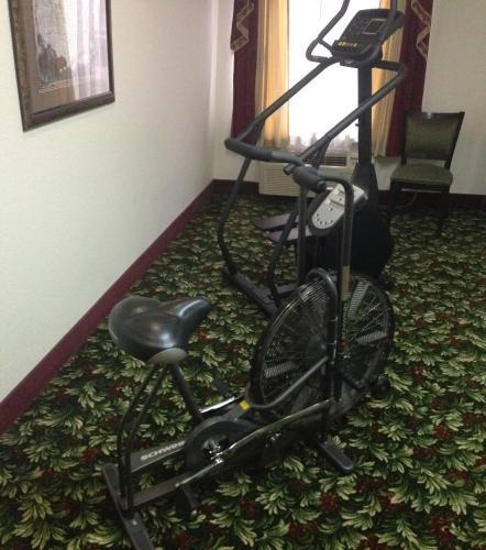 Hotel Lea County Inn