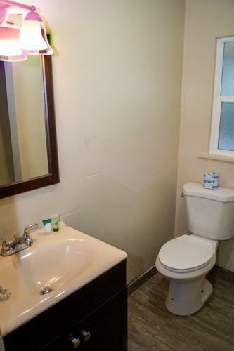 Oregon Motel 8 And Rv Park