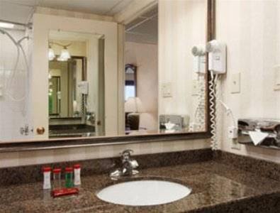 Ramada Plaza Hotel Hagerstown