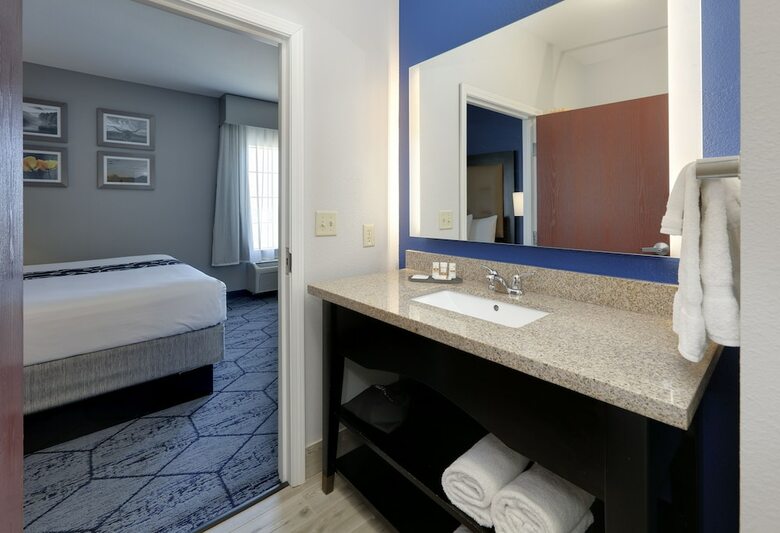 Hotel La Quinta Inn & Suites Denton - University Drive