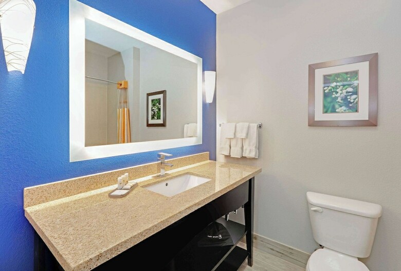 Hotel La Quinta Inn & Suites Denton - University Drive