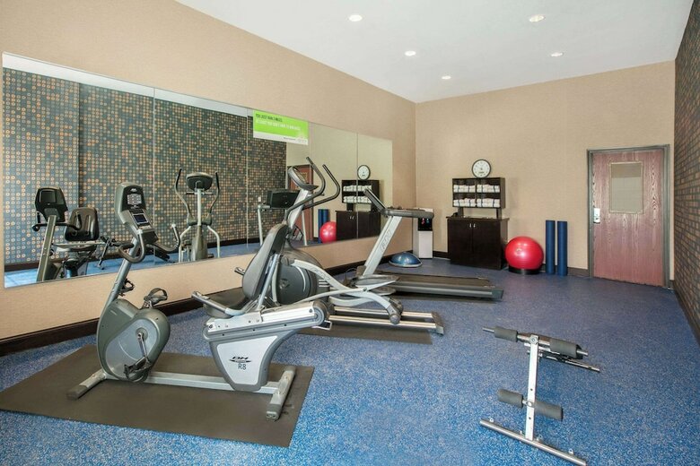 Hotel La Quinta Inn & Suites Denton - University Drive