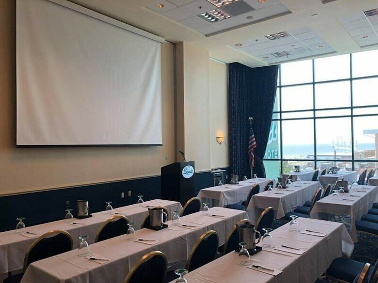 Atlantic Sands Hotel And Conference Center