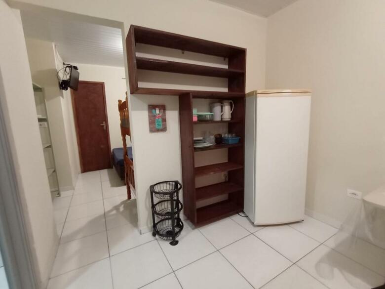Apartamento Kitnets Recanto Caiob�