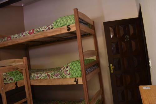 Hostel D�mais