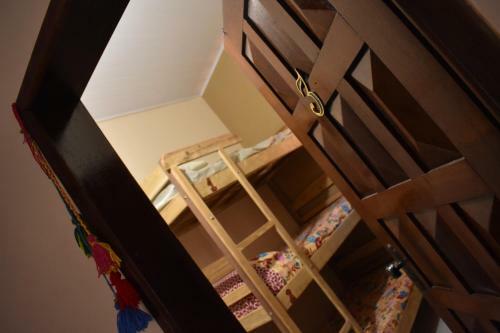 Hostel D�mais