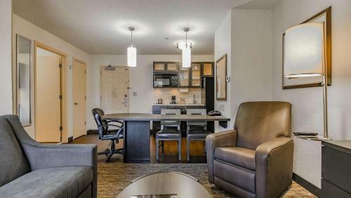 Hotel Sonesta Simply Suites Philadelphia Mount Laurel