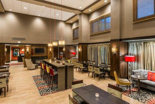 Hotel Hampton Inn & Suites Columbus Polaris