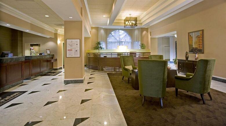 Hotel Sheraton Suites Columbus