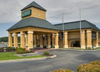 Motel Quality Inn & Suites Civic Center
