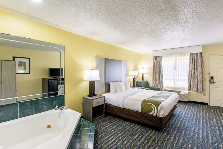 Motel Quality Inn & Suites Civic Center