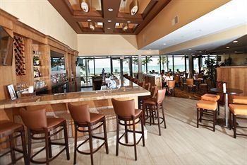 Hotel Sundial Beach Resort & Spa