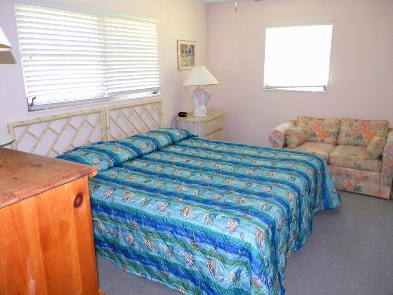 Gulf Breeze Cottages