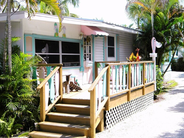 Gulf Breeze Cottages