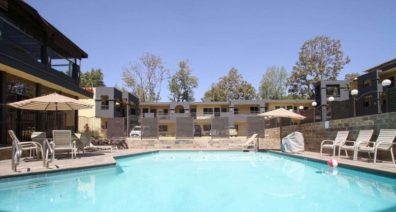 Hotel Pasadena Inn