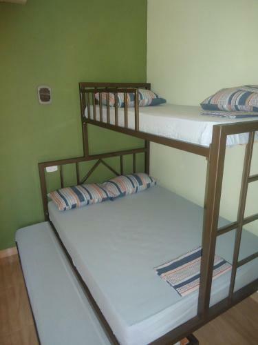 Hostal Menina Mo�a Suites