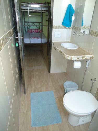 Hostal Menina Mo�a Suites