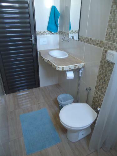 Hostal Menina Mo�a Suites
