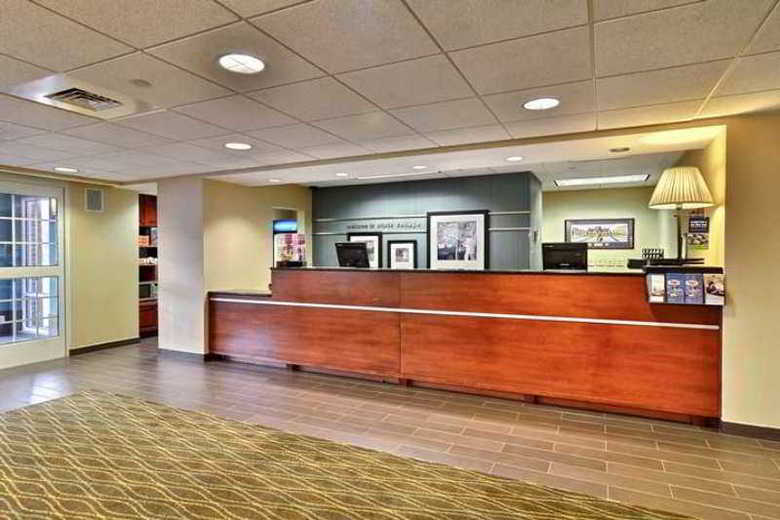 Hotel Hampton Inn & Suites Williamsburg Square