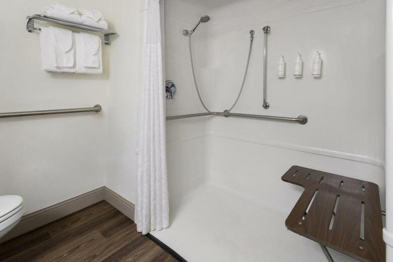 Hotel Days Inn By Wyndham Penn State