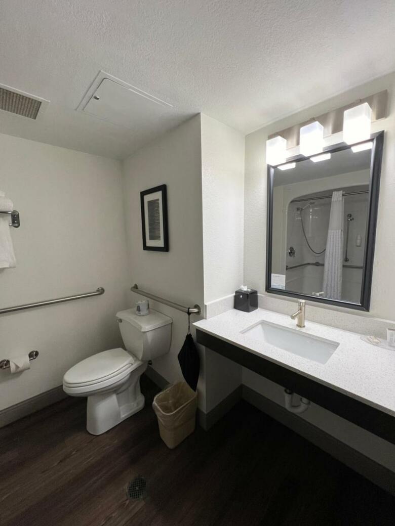 Hotel Days Inn By Wyndham Penn State