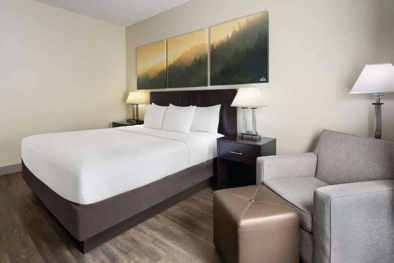 Hotel Days Inn By Wyndham Penn State